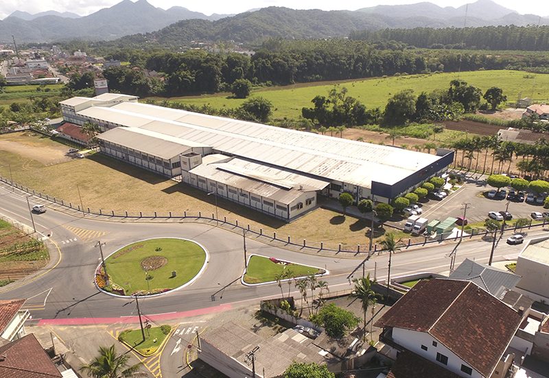 Na contramão da crise, Grupo Metalnox celebra 39 anos com resultados positivos Na contramão da crise, Grupo Metalnox celebra 39 anos com resultados positivos